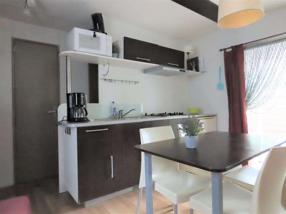 Mobile Home 6-Pers Camping Lei Suves-Cotes D'Azur-Including Airco Roquebrune-sur Argens Εξωτερικό φωτογραφία